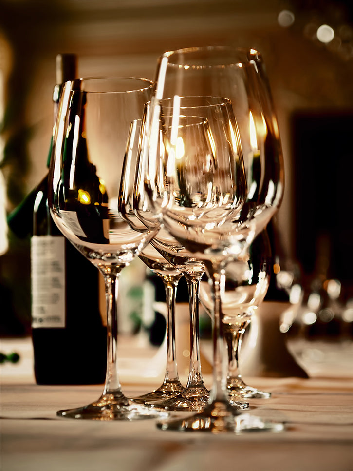 December to Remember Wine Glasses