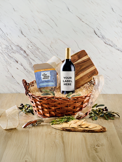 Personalized Signature Bon Vivant Gift Basket