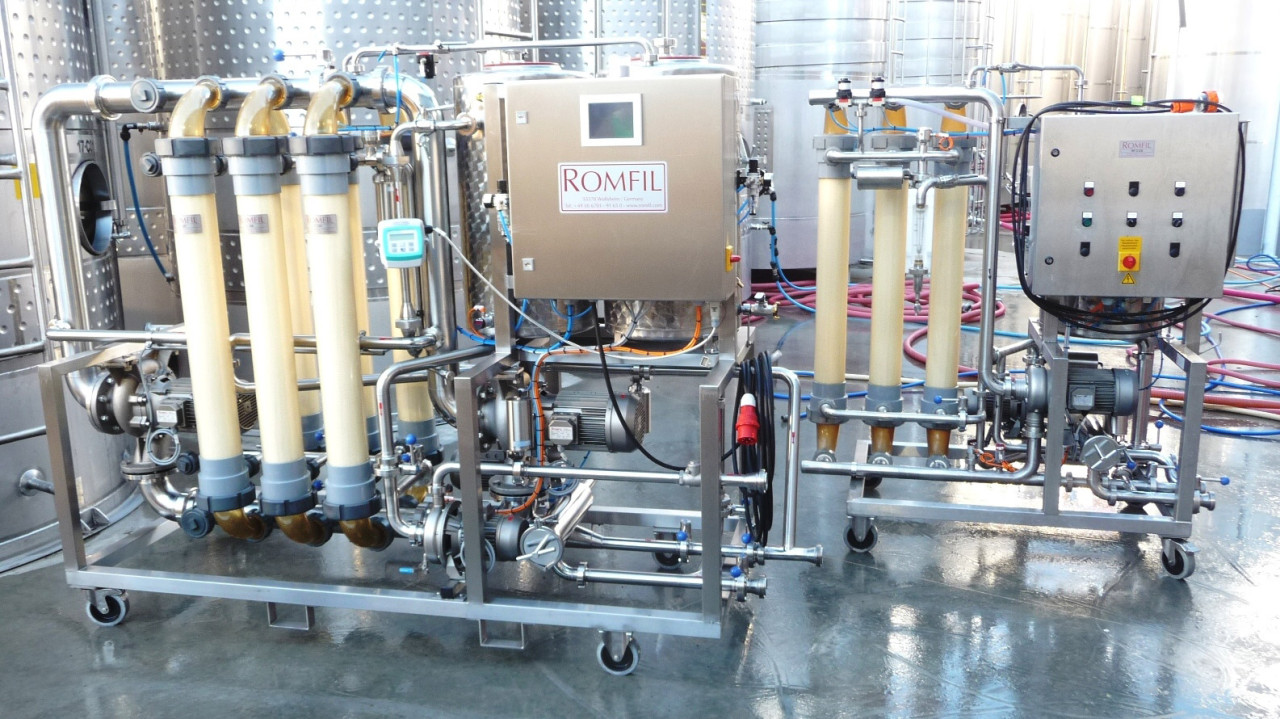 Filtration in Modern Winemaking