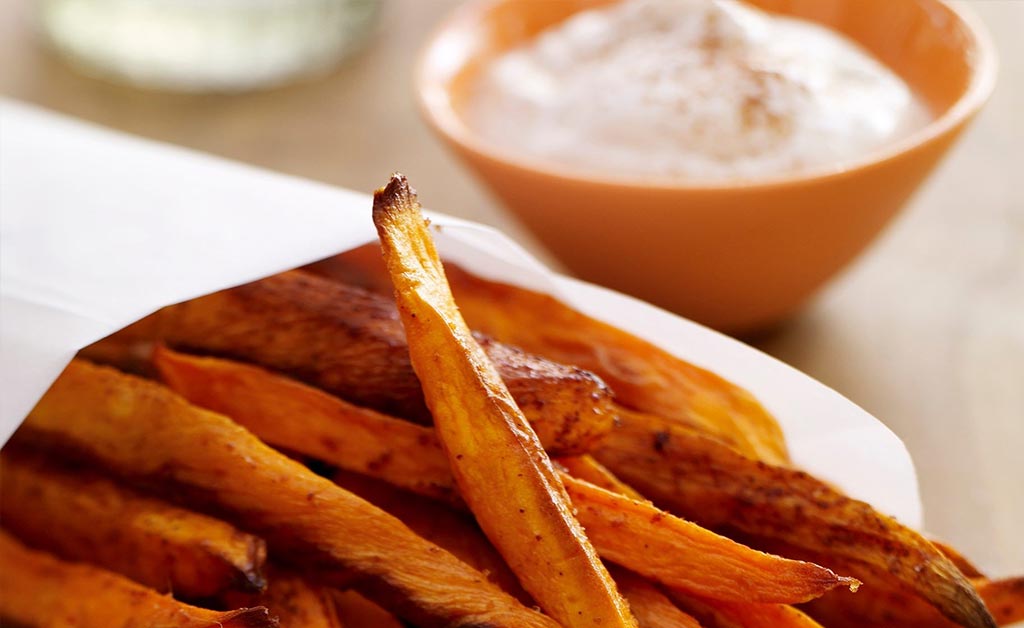 Baked Sweet Potato Fries with Honey Spice Dip