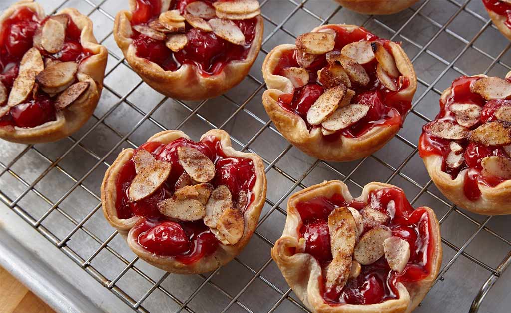 Easy Mini Cherry Pies
